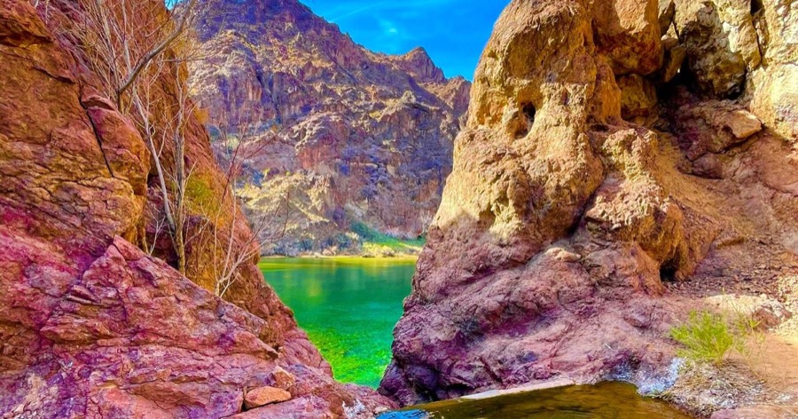 Tour photo: From Las Vegas: Hoover Dam Kayak Trip with 6 Hot Springs